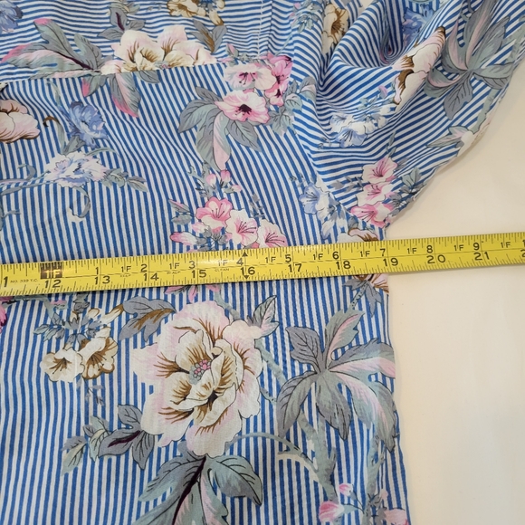 Talbots Cotton Floral Striped Popover 1/4 Button Top Blouse Size S - Picture 7 of 7